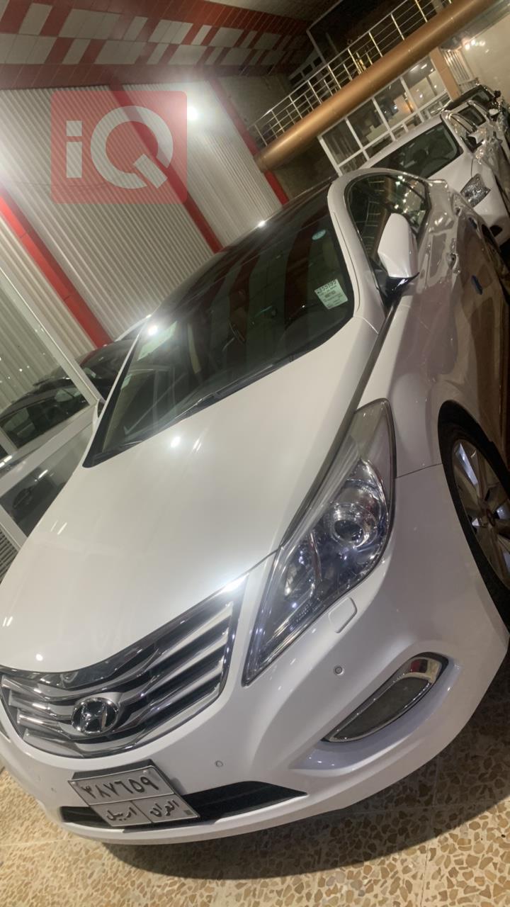 Hyundai Azera